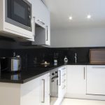 1-One-bedroom-kitchen-520x350