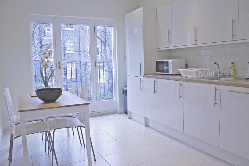 Oxford-Gardens-Notting-Hill-Serviced-Apartments-family-and-pet-friendly-accommodation-London-Urban-Stay-25-212