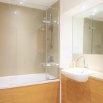 d-main-bathroom-Kingston-Lanyard-2-bed